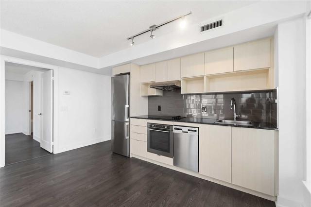 2809 - 7 Mabelle Ave, Condo with 2 bedrooms, 2 bathrooms and 0 parking in Toronto ON | Image 11