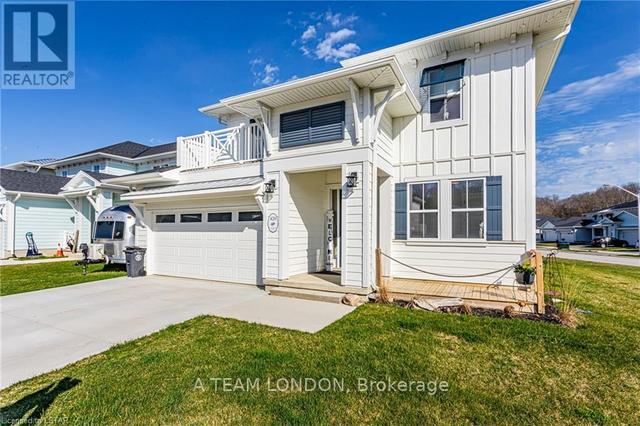 420 Breakwater Blvd, House detached with 4 bedrooms, 3 bathrooms and 6 parking in Central Elgin ON | Image 2