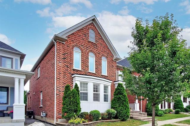 30 Woodgrove Tr, House detached with 4 bedrooms, 4 bathrooms and 2 parking in Markham ON | Image 1