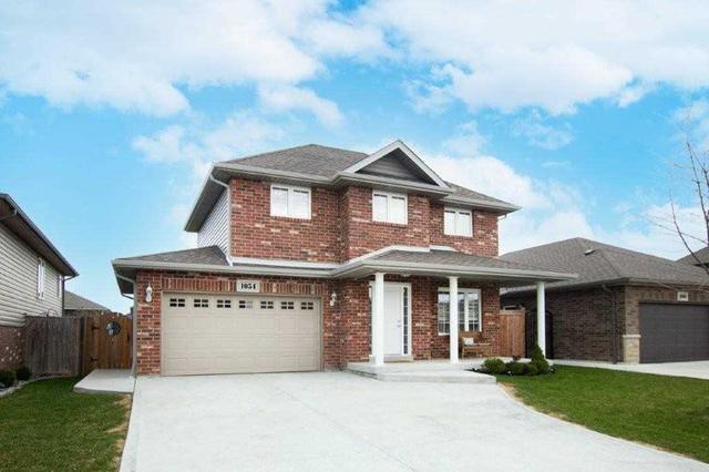 1054 Ivanhill Ave, House detached with 3 bedrooms, 2 bathrooms and 4 parking in Windsor ON | Image 12