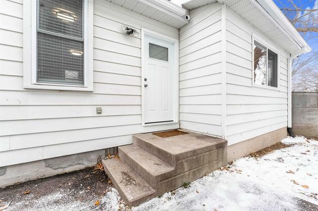130 Robinson St, House detached with 3 bedrooms, 2 bathrooms and 3 parking in Peterborough ON | Image 28