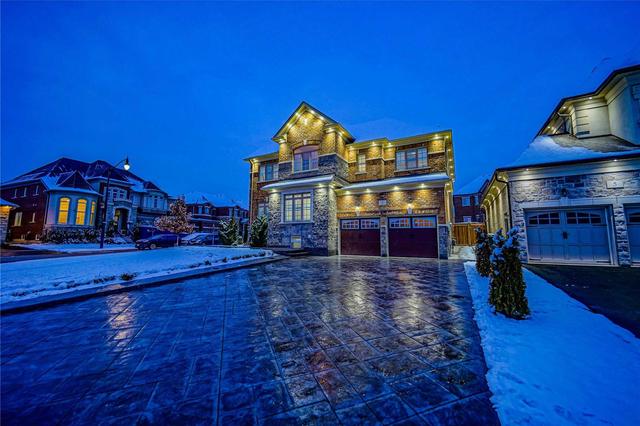 3 Herringbone Cres, House detached with 4 bedrooms, 6 bathrooms and 9 parking in Brampton ON | Image 1