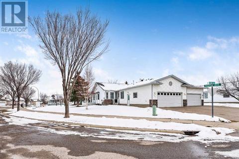 102 Riverside Place Nw, High River, AB, T1V1X3 | Card Image