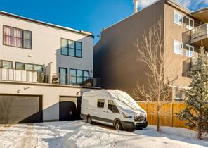 2537 1 Avenue Nw, Home with 3 bedrooms, 3 bathrooms and 2 parking in Calgary AB | Image 36
