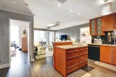 108 - 330 Mccowan Rd, Condo with 2 bedrooms, 2 bathrooms and 1 parking in Toronto ON | Card Image