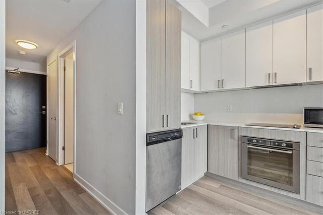 a431 - 5230 Dundas Street, House attached with 1 bedrooms, 1 bathrooms and 1 parking in Burlington ON | Image 33