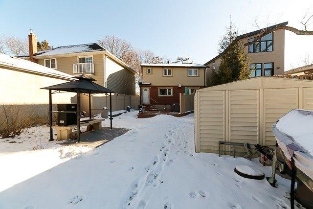 196 Lake Promenade, House detached with 3 bedrooms, 3 bathrooms and 2 parking in Toronto ON | Image 31