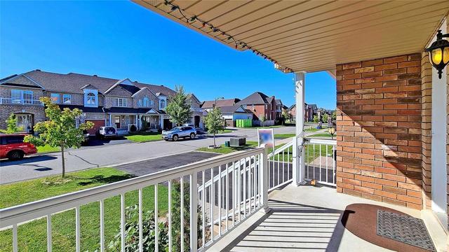 23 Cornerstone Rd, House attached with 3 bedrooms, 4 bathrooms and 2 parking in Markham ON | Image 12