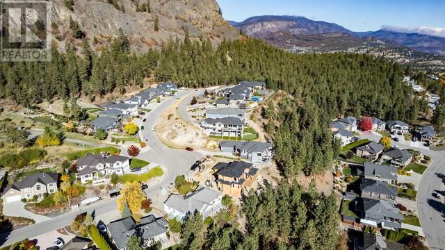 3084 Lakeview Cove Road, House detached with 4 bedrooms, 3 bathrooms and 2 parking in West Kelowna BC | Image 13