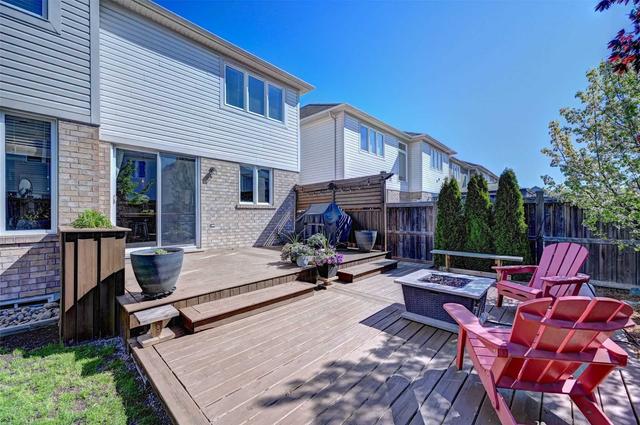 100 Chase Cres, House detached with 4 bedrooms, 4 bathrooms and 6 parking in Cambridge ON | Image 35