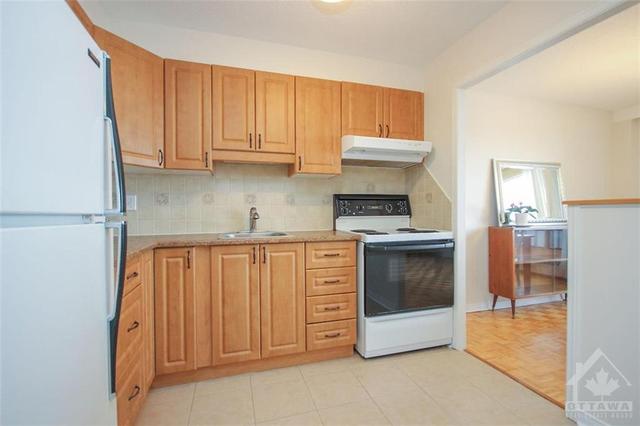 820 - 20 Chesterton Drive, Condo with 2 bedrooms, 1 bathrooms and 1 parking in Ottawa ON | Image 16