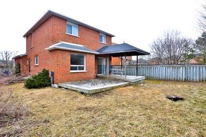 14 Old Colony Dr, House detached with 3 bedrooms, 3 bathrooms and 4 parking in Whitby ON | Image 18