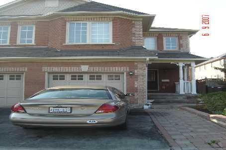 3 Hollidge Blvd, House semidetached with 3 bedrooms, 3 bathrooms and 2 parking in Aurora ON | Image 1