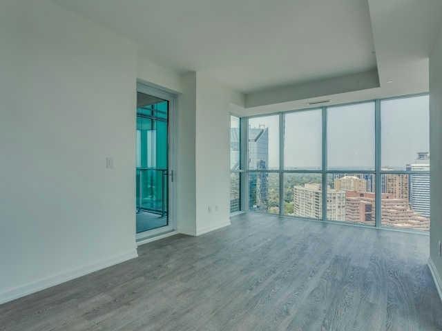 2708 - 9 Bogert Ave, Condo with 2 bedrooms, 2 bathrooms and 1 parking in Toronto ON | Image 15