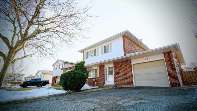 12 Shannon Crt, House detached with 3 bedrooms, 3 bathrooms and 5 parking in Whitby ON | Image 1