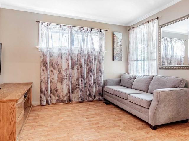 35 Batavia Ave, House detached with 3 bedrooms, 2 bathrooms and 4 parking in Toronto ON | Image 20
