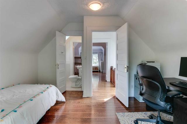 118 Gothic Ave, House detached with 4 bedrooms, 4 bathrooms and 1 parking in Toronto ON | Image 22