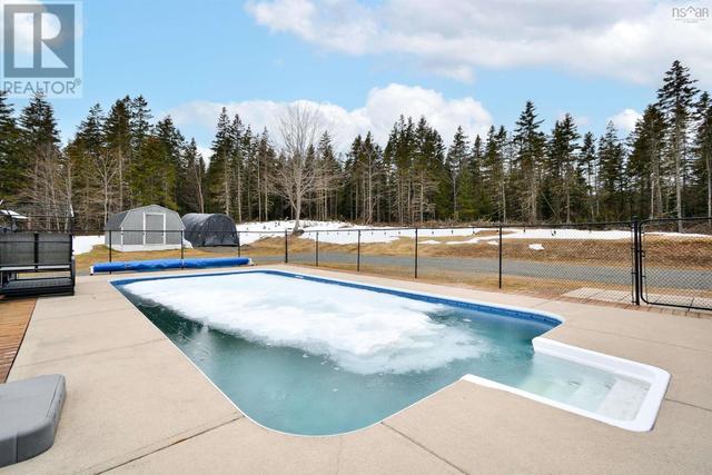47708 Cabot Trail, House detached with 3 bedrooms, 2 bathrooms and null parking in Victoria, Subd. A NS | Image 6