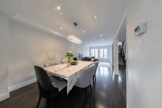 53 Sassafras Circ, House semidetached with 4 bedrooms, 4 bathrooms and 3 parking in Vaughan ON | Image 23