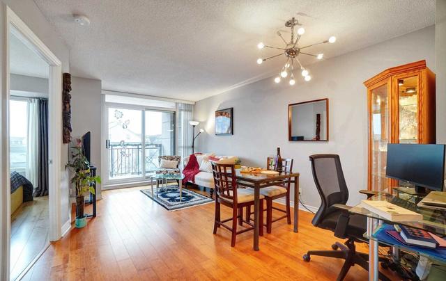 306 - 2365 Central Park Dr, Condo with 1 bedrooms, 1 bathrooms and 1 parking in Oakville ON | Image 3