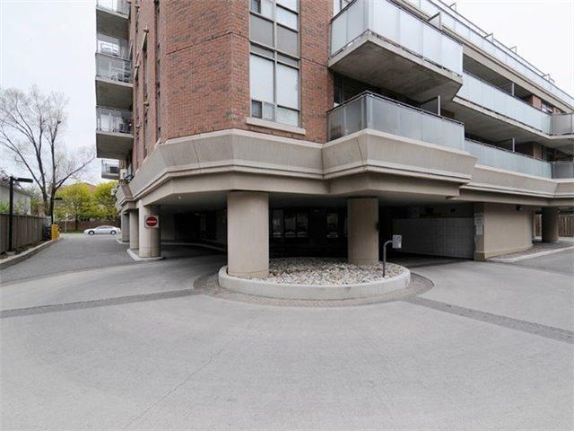 512 - 801 Sheppard Ave W, Condo with 2 bedrooms, 1 bathrooms and 1 parking in Toronto ON | Image 18