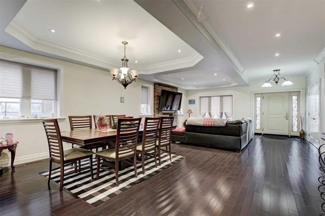 21 Thornton Ave, House detached with 4 bedrooms, 4 bathrooms and 7 parking in Toronto ON | Image 30