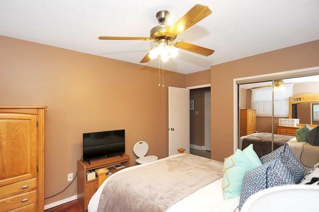 1207 - 5 Parkway Forest Dr, Condo with 2 bedrooms, 1 bathrooms and 1 parking in Toronto ON | Image 20