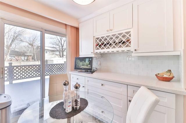 3647 Broomhill Cres, House detached with 3 bedrooms, 3 bathrooms and 4 parking in Mississauga ON | Image 13