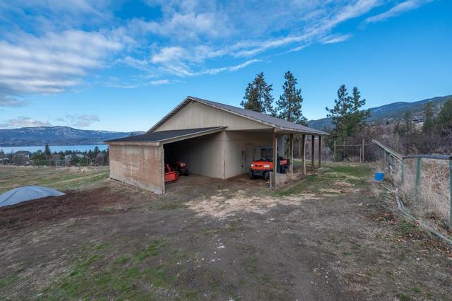 3260 Mckay Road, House detached with 4 bedrooms, 3 bathrooms and 4 parking in Okanagan Similkameen E BC | Image 18