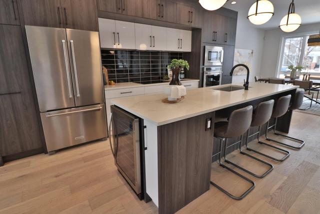 720 15 Street Nw, Home with 5 bedrooms, 4 bathrooms and 2 parking in Calgary AB | Image 48