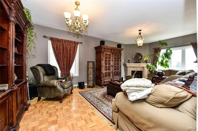 73 Laurier Ave, House detached with 4 bedrooms, 3 bathrooms and 2 parking in Richmond Hill ON | Image 11