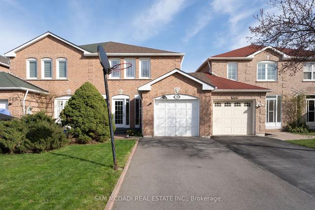 382 Assiniboine Tr, House semidetached with 3 bedrooms, 3 bathrooms and 3 parking in Mississauga ON | Image 12
