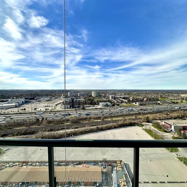 2409 - 1455 Celebration Dr, Condo with 1 bedrooms, 1 bathrooms and 0 parking in Pickering ON | Image 10