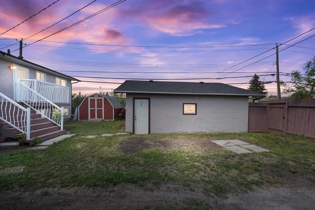 908 Pensacola Way Se, House detached with 3 bedrooms, 2 bathrooms and 2 parking in Calgary AB | Image 42