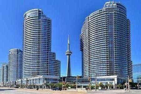 2205 - 8 York St, Condo with 1 bedrooms, 1 bathrooms and null parking in Toronto ON | Image 1