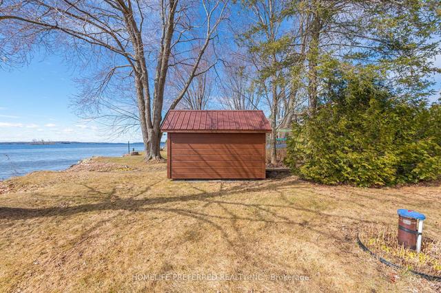 11 Clonsilla Dr, House detached with 3 bedrooms, 2 bathrooms and 7 parking in Kawartha Lakes ON | Image 2