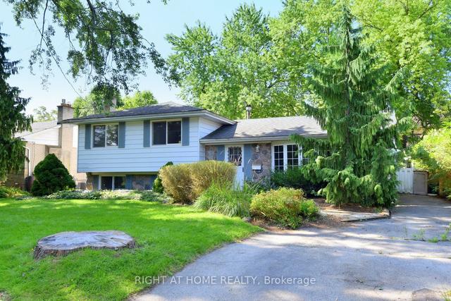 226 Lakeview Ave, House detached with 3 bedrooms, 2 bathrooms and 4 parking in Burlington ON | Image 22