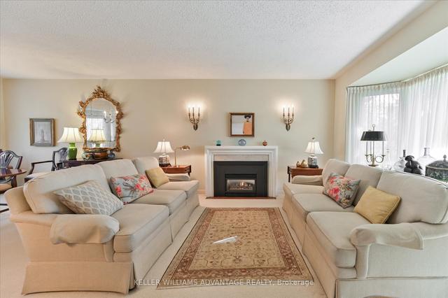 35 Knollview Cres, House detached with 4 bedrooms, 3 bathrooms and 6 parking in Toronto ON | Image 28