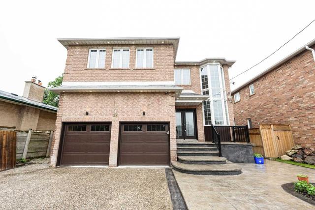 38 York St, House detached with 4 bedrooms, 5 bathrooms and 6 parking in Mississauga ON | Image 33