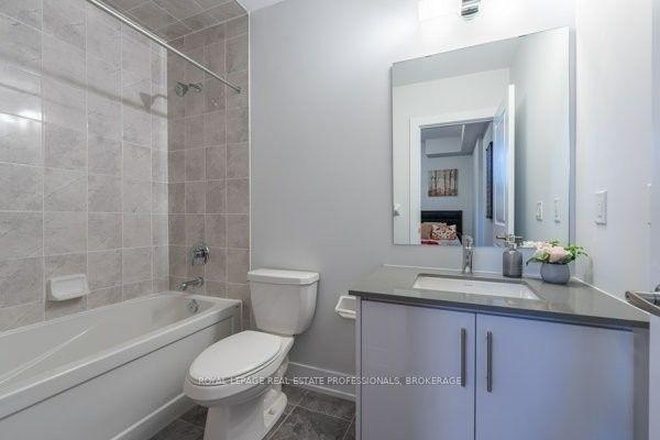 131 - 9580 Islington Ave, Townhouse with 2 bedrooms, 3 bathrooms and 1 parking in Vaughan ON | Image 2