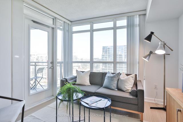 2015 - 21 Iceboat Terr, Condo with 1 bedrooms, 1 bathrooms and 1 parking in Toronto ON | Image 12
