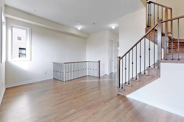b7-1 - 54 Golden Tr, House attached with 4 bedrooms, 3 bathrooms and 2 parking in Vaughan ON | Image 35