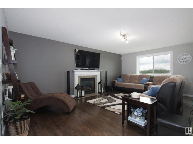 17619 86 St Nw, House detached with 3 bedrooms, 3 bathrooms and null parking in Edmonton AB | Image 6