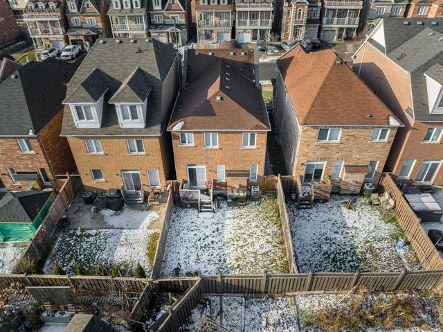 49 Leila Jackson Terr, House detached with 4 bedrooms, 3 bathrooms and 3 parking in Toronto ON | Image 30