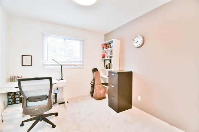 24 Backus Crt, House detached with 3 bedrooms, 3 bathrooms and 5 parking in Markham ON | Image 13