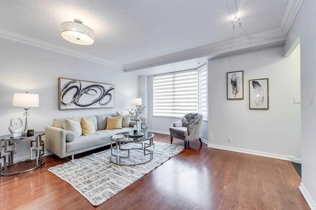1219 - 28 Sommerset Way, Townhouse with 3 bedrooms, 3 bathrooms and 2 parking in Toronto ON | Image 39