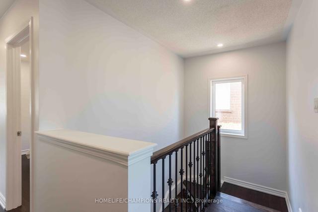 81 Trumpeter St, House semidetached with 3 bedrooms, 4 bathrooms and 3 parking in Toronto ON | Image 13