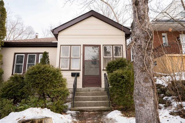 213 Bowman St, House detached with 4 bedrooms, 2 bathrooms and 4 parking in Hamilton ON | Image 12