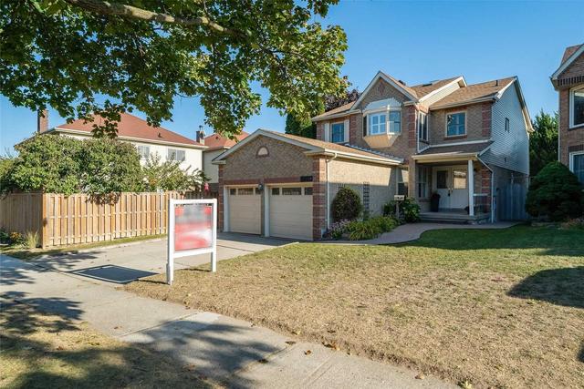 1072 Rathmore Cres, House detached with 3 bedrooms, 3 bathrooms and 4 parking in Pickering ON | Image 29