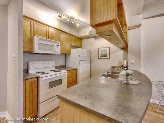 Th 4701 - 47 Sudbury St, Townhouse with 2 bedrooms, 1 bathrooms and 1 parking in Toronto ON | Image 10